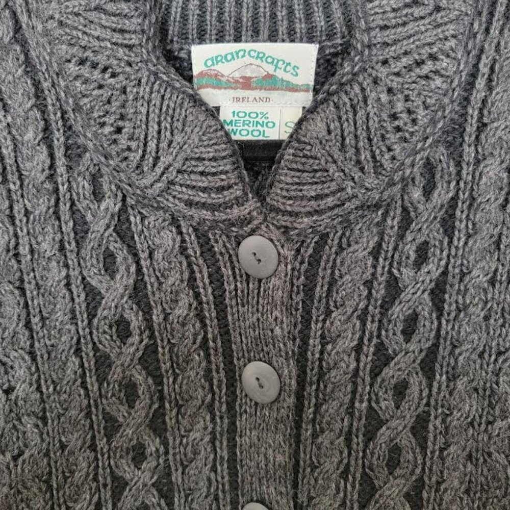 Made in Ireland | Aran Crafts | 100% Merino Wool - Picture 12 of 13